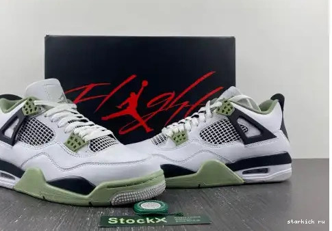 AQ9129-103 AQ9129-103 Jordan Retro Seafoam 4 0512